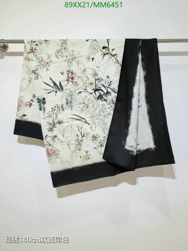 Dior-Scarf Code: MM6451 $: 89USD