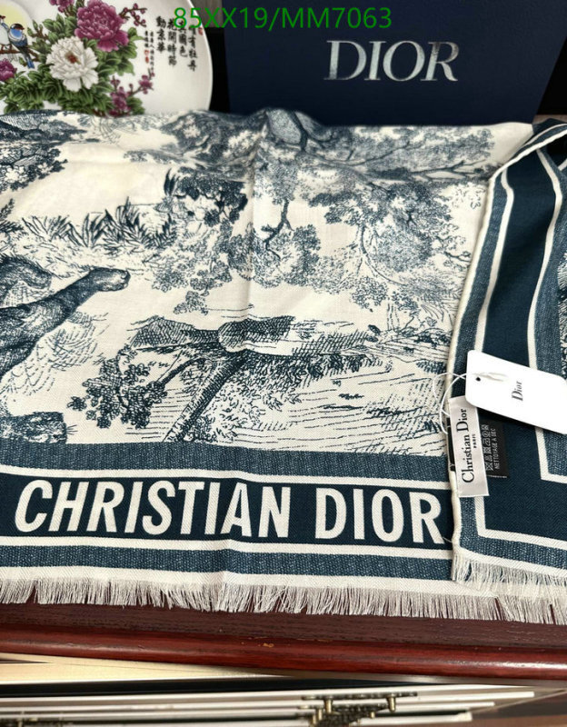 Dior-Scarf Code: MM7063 $: 85USD