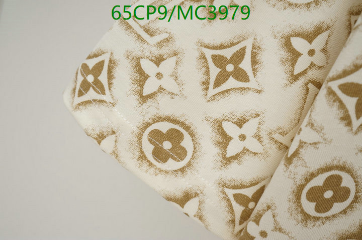 LV-Clothing Code: MC3979 $: 65USD