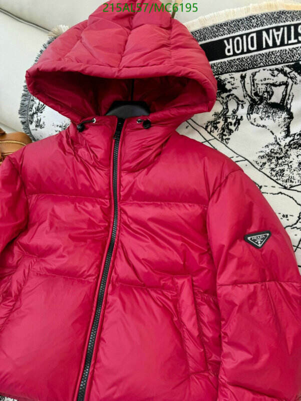 Prada-Down jacket Women Code: MC6195 $: 215USD