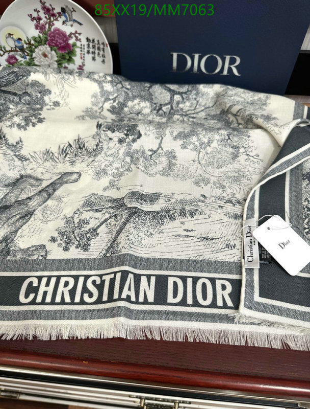 Dior-Scarf Code: MM7063 $: 85USD