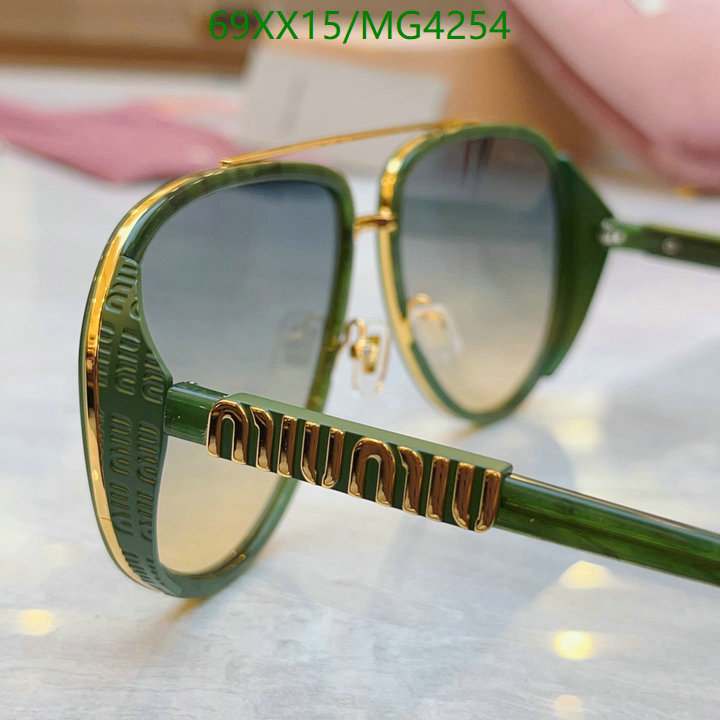 MiuMiu-Glasses Code: MG4254 $: 69USD
