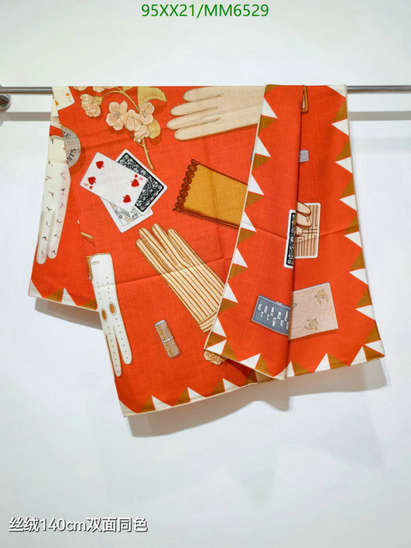 Hermes-Scarf Code: MM6529 $: 95USD