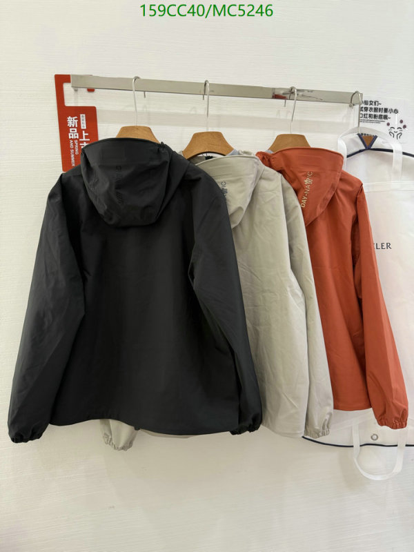 Moncler-Down jacket Women Code: MC5246 $: 159USD