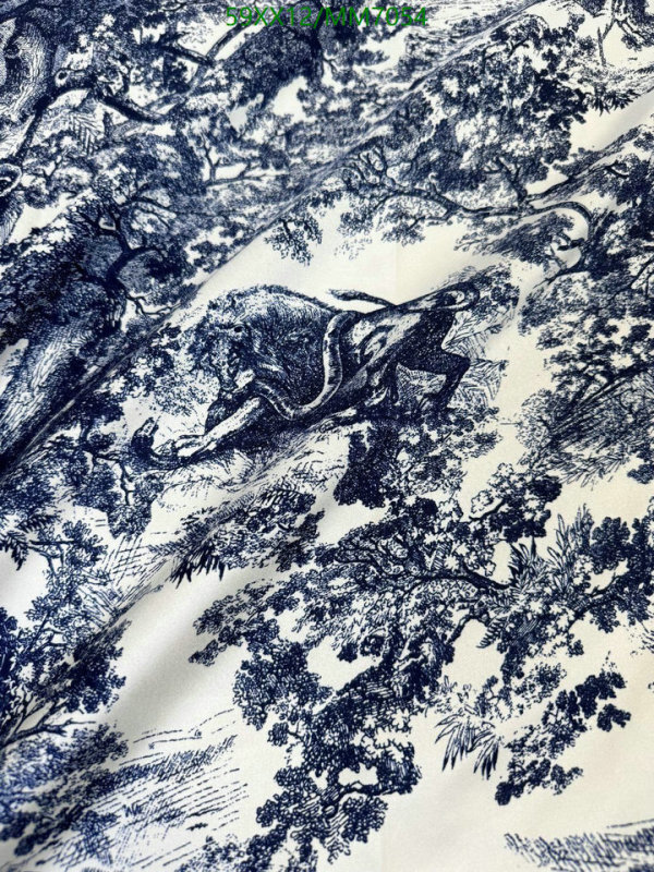 Dior-Scarf Code: MM7054 $: 59USD