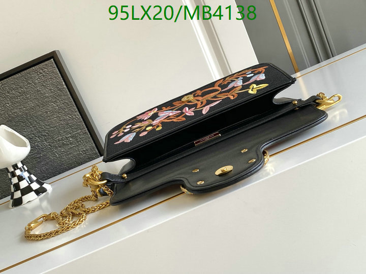 Valentino-Bag-4A Quality Code: MB4138 $: 95USD