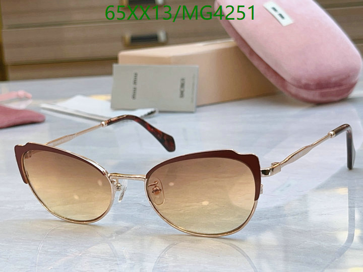 MiuMiu-Glasses Code: MG4251 $: 65USD