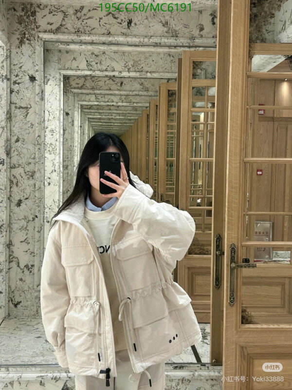 Moncler-Down jacket Women Code: MC6191 $: 195USD
