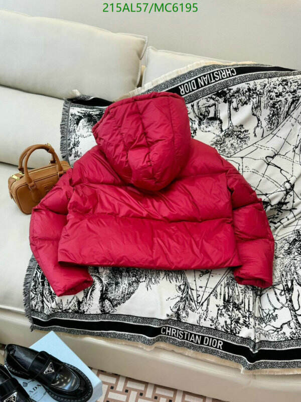 Prada-Down jacket Women Code: MC6195 $: 215USD