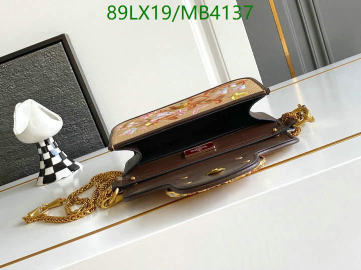 Valentino-Bag-4A Quality Code: MB4137 $: 89USD