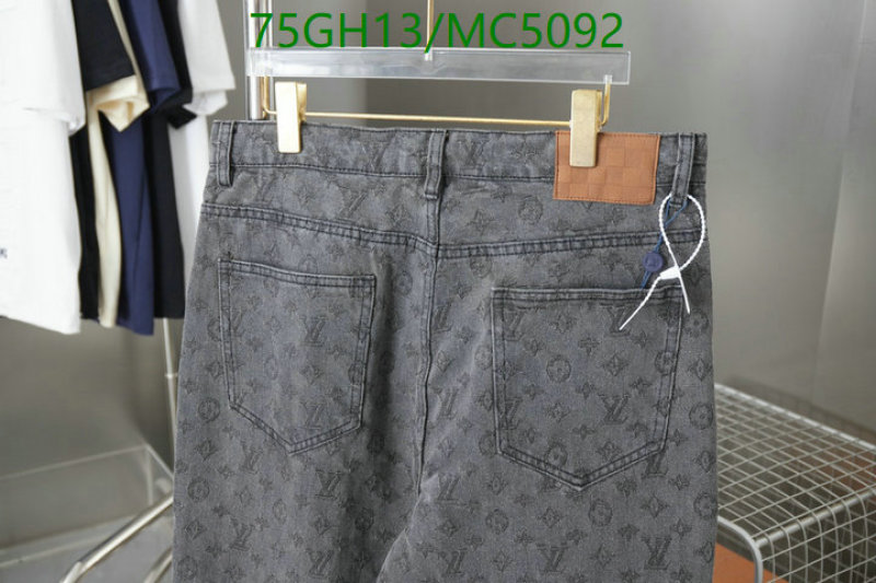 LV-Clothing Code: MC5092 $: 75USD