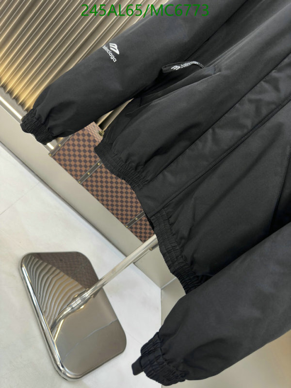 Balenciaga-Down jacket Women Code: MC6773 $: 245USD