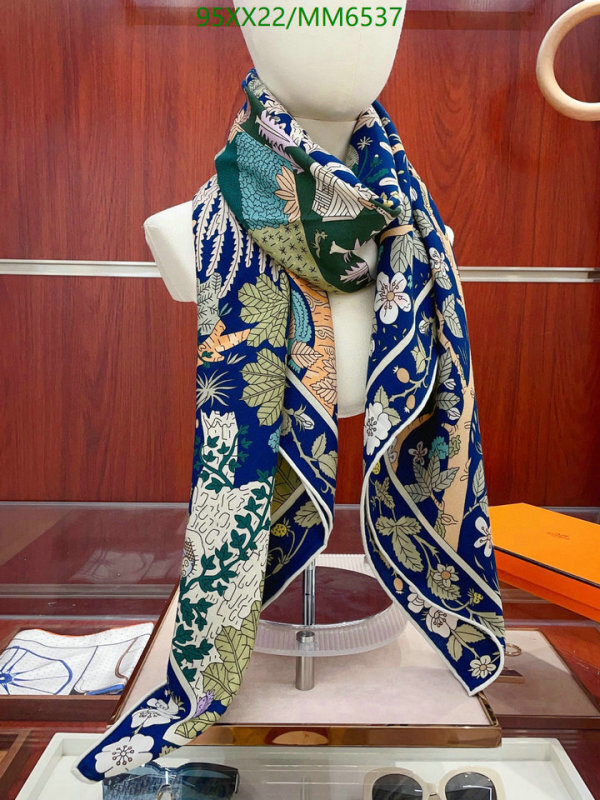 Hermes-Scarf Code: MM6537 $: 95USD