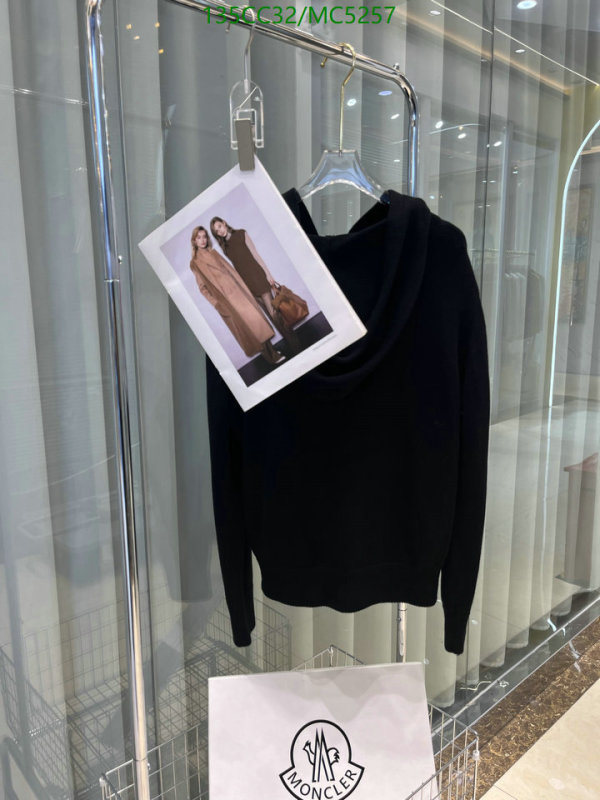 Moncler-Down jacket Women Code: MC5257 $: 135USD