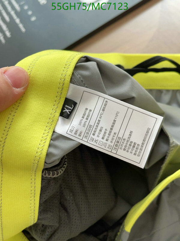 ARCTERYX-Clothing Code: MC7123 $: 55USD