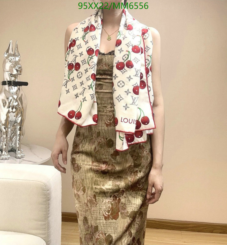 LV-Scarf Code: MM6556 $: 95USD
