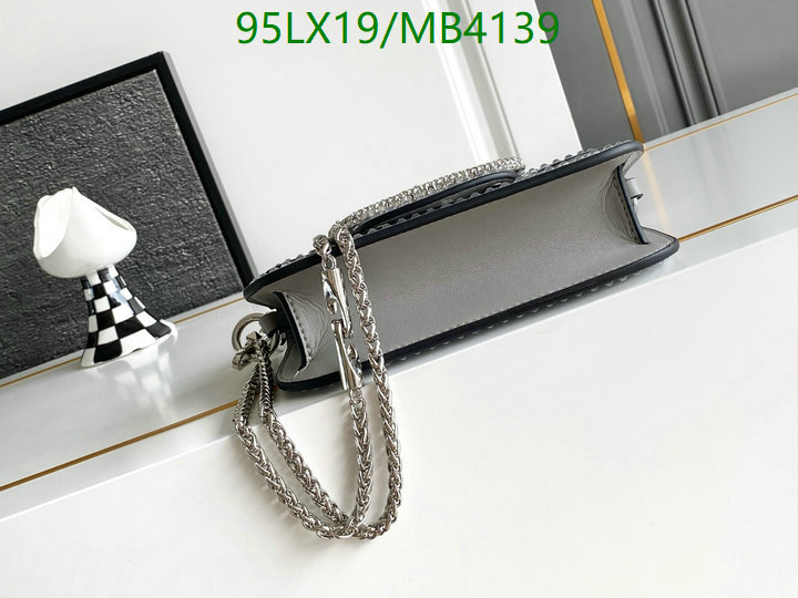 Valentino-Bag-4A Quality Code: MB4139 $: 95USD
