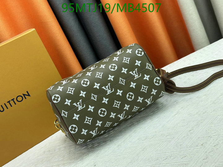 LV-Bag-4A Quality Code: MB4507 $: 95USD