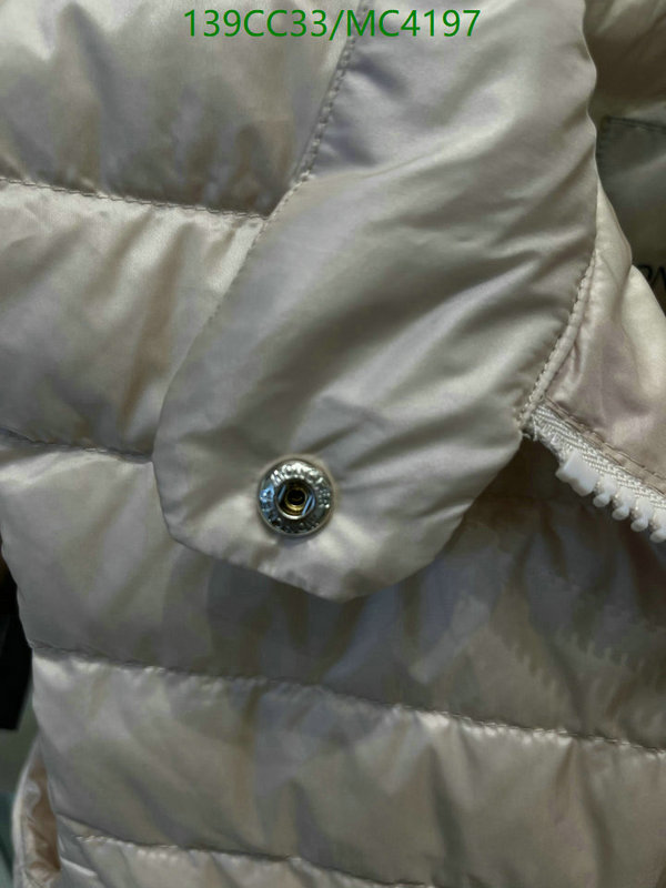 Moncler-Down jacket Women Code: MC4197 $: 139USD