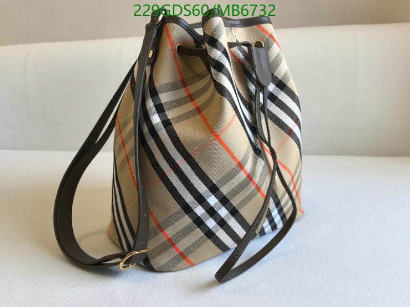 Burberry-Bag-Mirror Quality Code: MB6732 $: 229USD