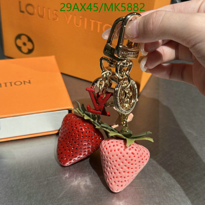 LV-Key pendant Code: MK5882 $: 29USD
