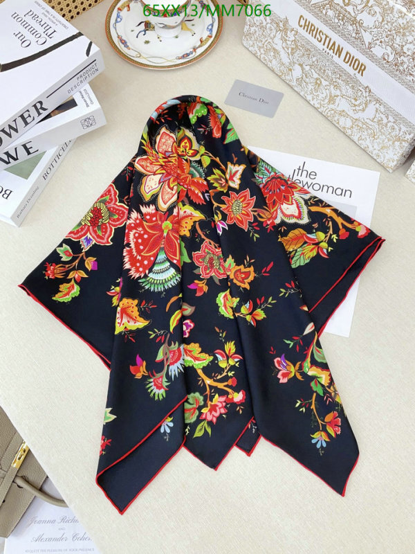 Dior-Scarf Code: MM7066 $: 65USD