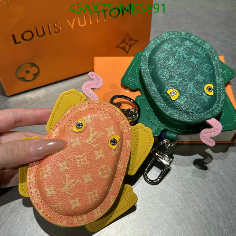 LV-Key pendant Code: MK5891 $: 45USD