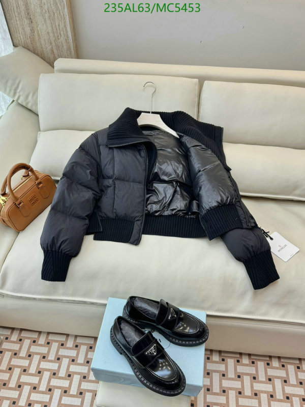 Moncler-Down jacket Women Code: MC5453 $: 235USD
