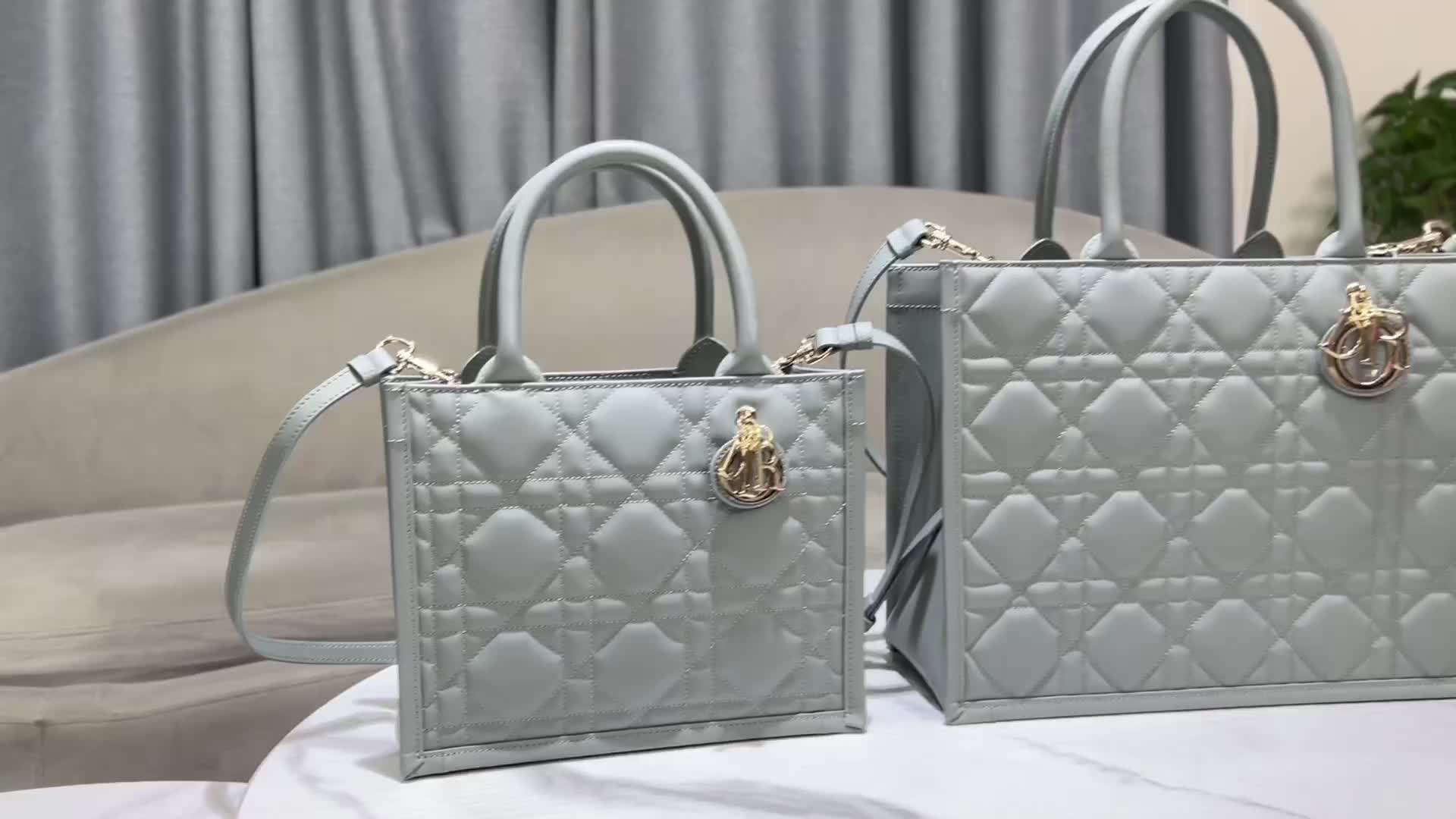 Dior-Bag-Mirror Quality Code: MB4549