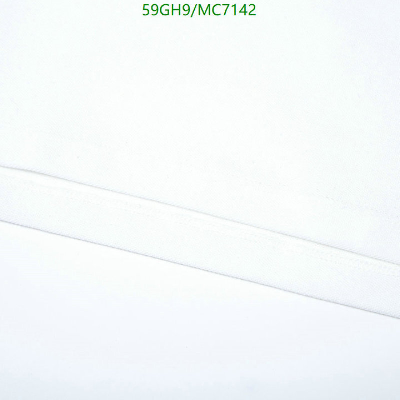 Burberry-Clothing Code: MC7142 $: 59USD