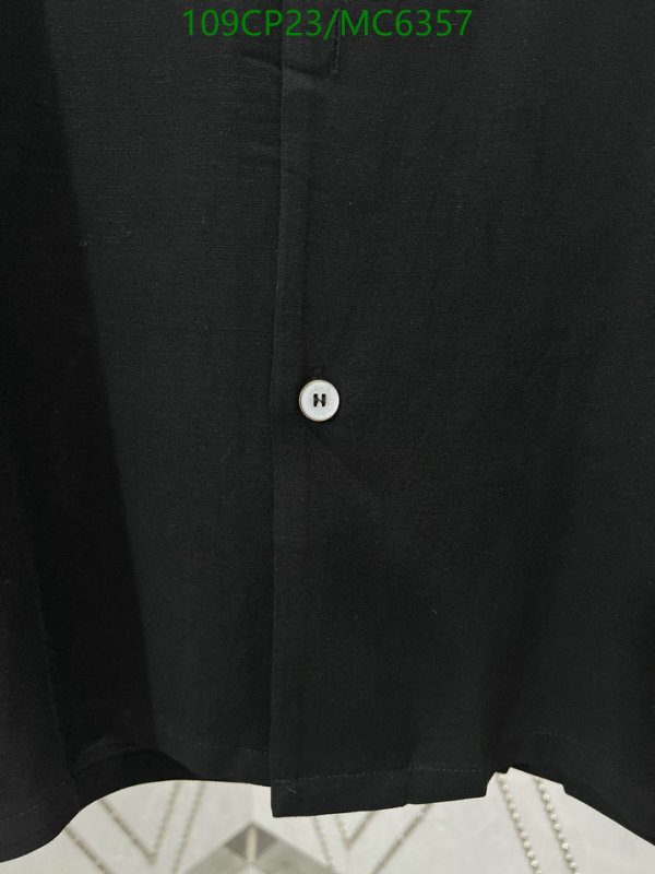 LV-Clothing Code: MC6357 $: 109USD