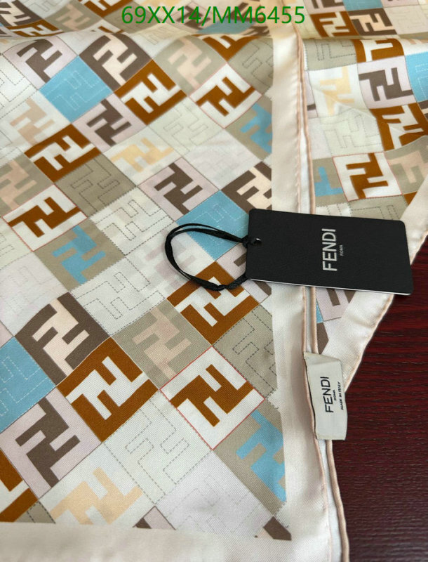 Fendi-Scarf Code: MM6455 $: 69USD