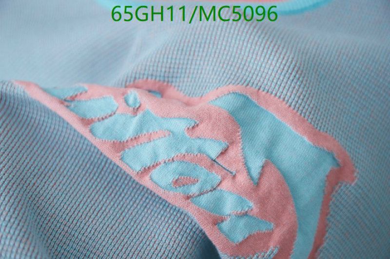 LV-Clothing Code: MC5096 $: 65USD