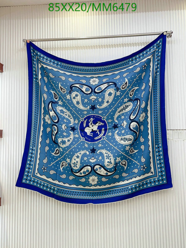 Hermes-Scarf Code: MM6479 $: 85USD