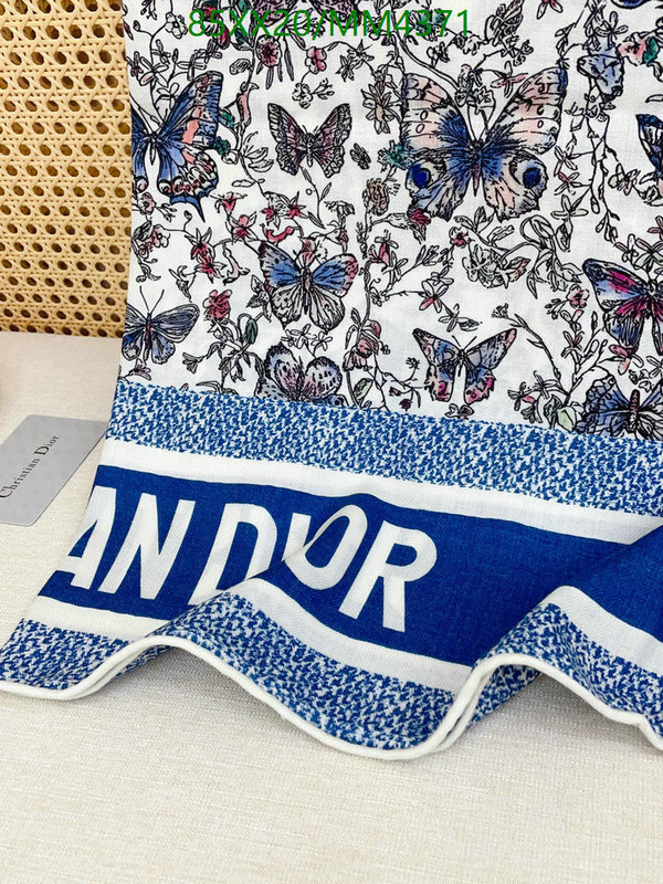 Dior-Scarf Code: MM4371 $: 85USD