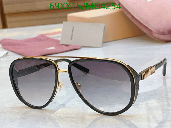 MiuMiu-Glasses Code: MG4254 $: 69USD