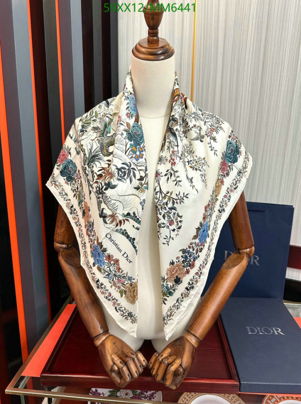 Dior-Scarf Code: MM6441 $: 59USD