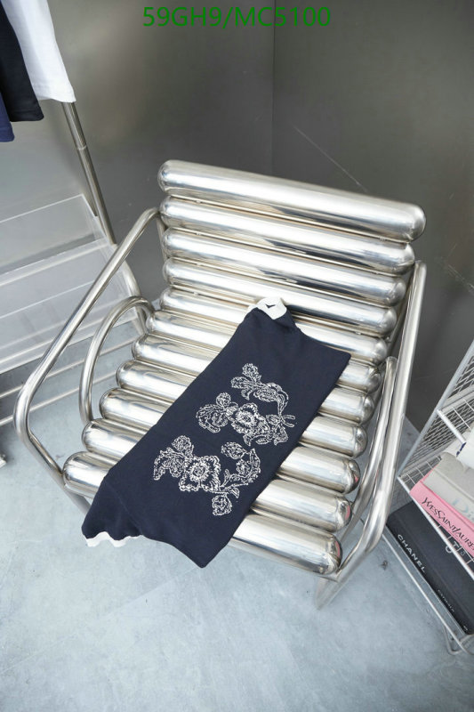 LV-Clothing Code: MC5100 $: 59USD