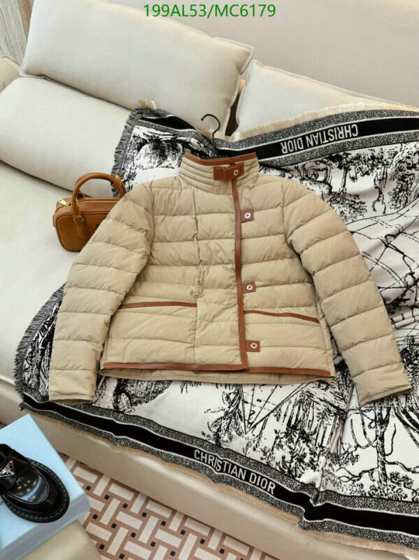 Burberry-Down jacket Women Code: MC6179 $: 199USD