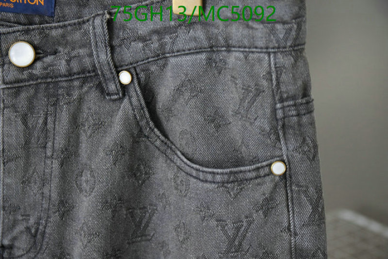 LV-Clothing Code: MC5092 $: 75USD