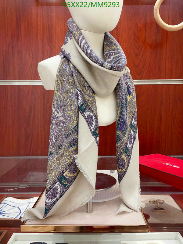 Loro Piana-Scarf Code: MM9293 $: 95USD
