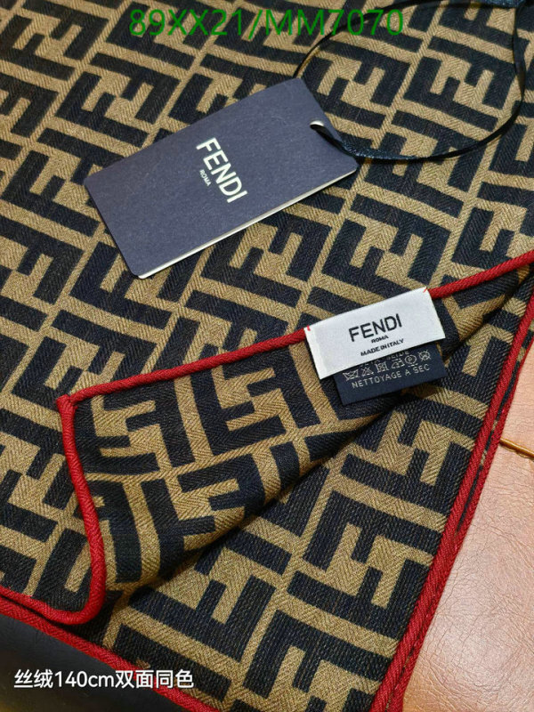 Fendi-Scarf Code: MM7070 $: 89USD