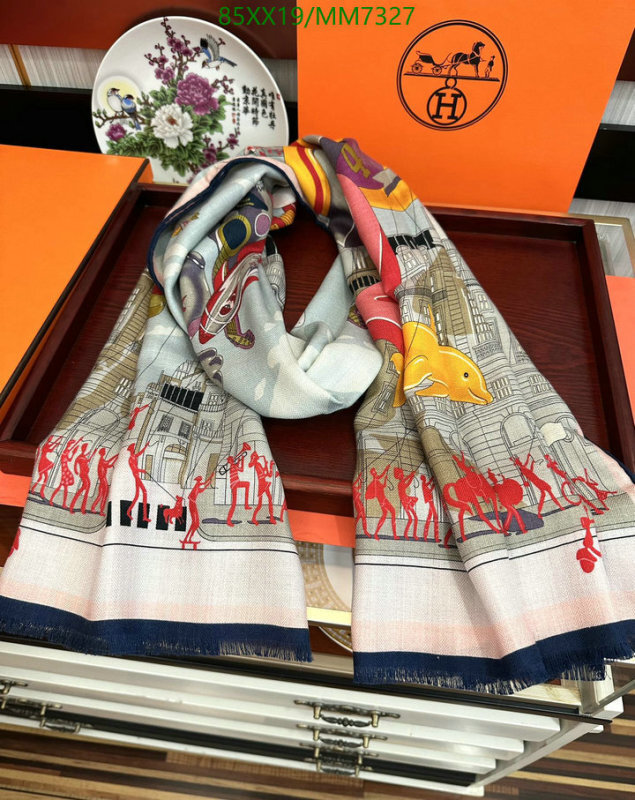 Hermes-Scarf Code: MM7327 $: 85USD
