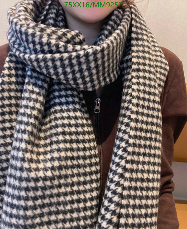 Dior-Scarf Code: MM9252 $: 75USD