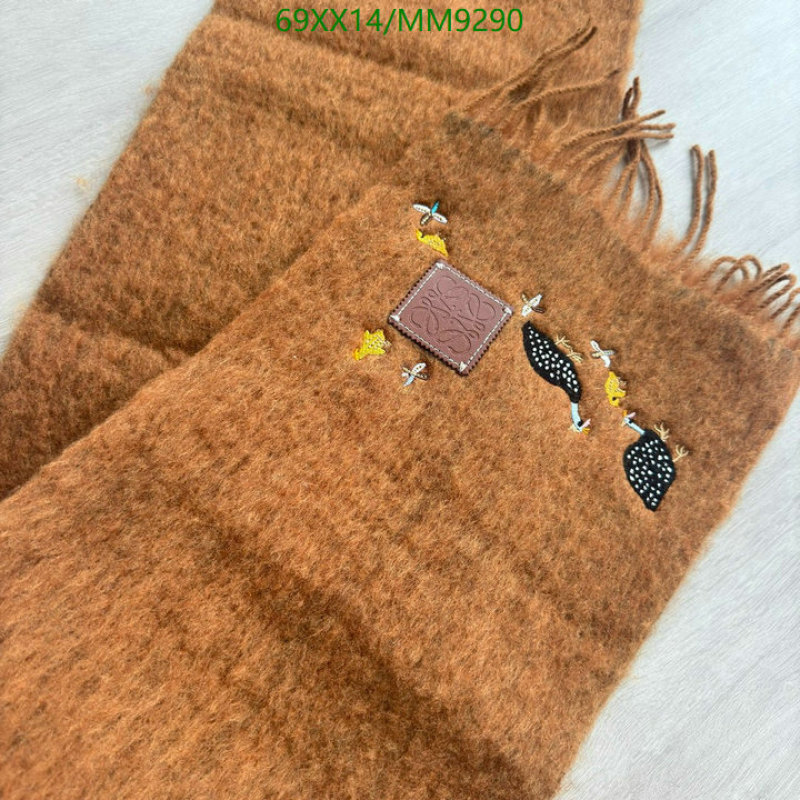 Loewe-Scarf Code: MM9290 $: 69USD