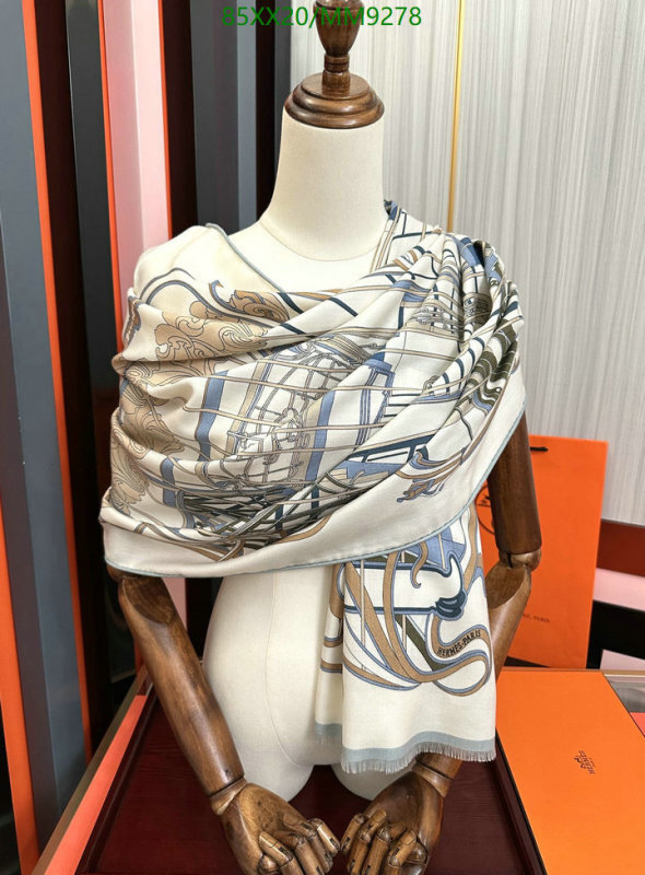 Hermes-Scarf Code: MM9278 $: 85USD