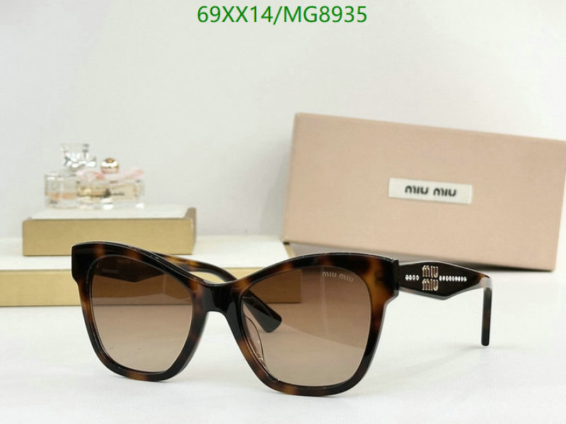MiuMiu-Glasses Code: MG8935 $: 69USD