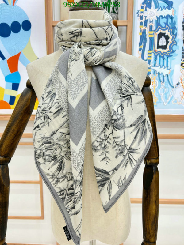 Dior-Scarf Code: MM9253 $: 95USD