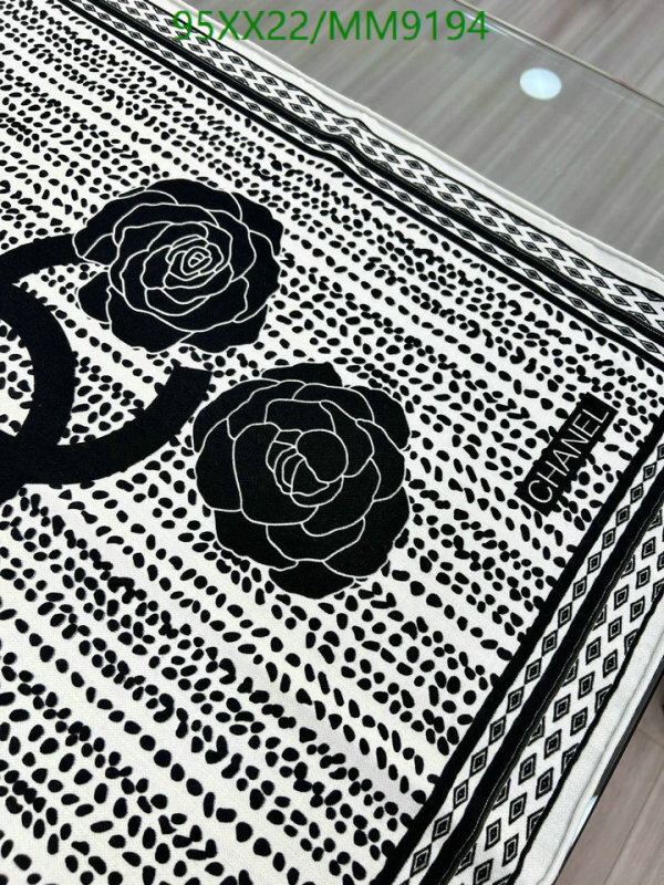 Chanel-Scarf Code: MM9194 $: 95USD