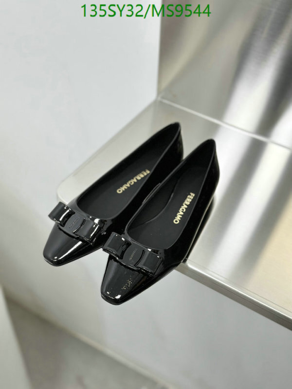 Ferragamo-Women Shoes Code: MS9544 $: 135USD